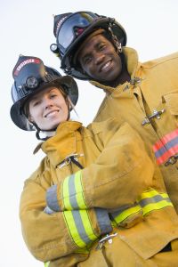 Feuerwehrleute bei der Arbeit